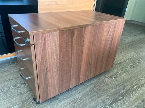 Assmann Pontis bureau ladekast, Huis en Inrichting, Bureaus, Zo goed als nieuw, Bureau, Ophalen
