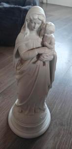 Standbeeld van Maria die Jezus draagt, Antiek en Kunst, Antiek | Religieuze voorwerpen, Ophalen of Verzenden