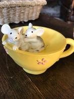 2 decoratie tassen met muisjes, Kinderen en Baby's, Ophalen of Verzenden, Zo goed als nieuw, Overige typen