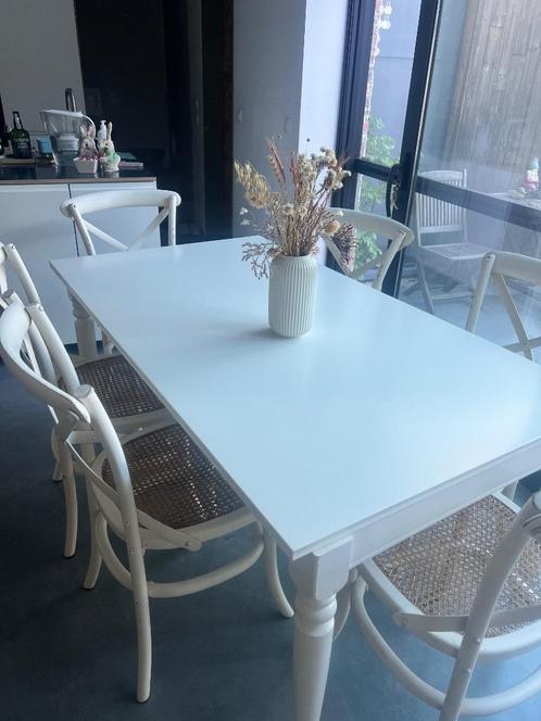 Witte uittrekbare eettafel met 6 stoelen rotan zitting, Maison & Meubles, Tables | Tables à manger, Utilisé, 50 à 100 cm, 150 à 200 cm
