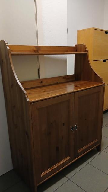 Leksvik IKEA houten buffetkast met 2 deuren beschikbaar voor biedingen