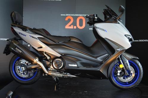 Yamaha T-max 560 avec échappement Akrapovic et 8025 km VENDU, Motos, Motos | Yamaha, Entreprise, Scooter, 12 à 35 kW, 2 cylindres