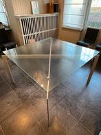 Design glazen tafel op metaalconstructie, Ophalen, 150 tot 200 cm, Vierkant, Zo goed als nieuw