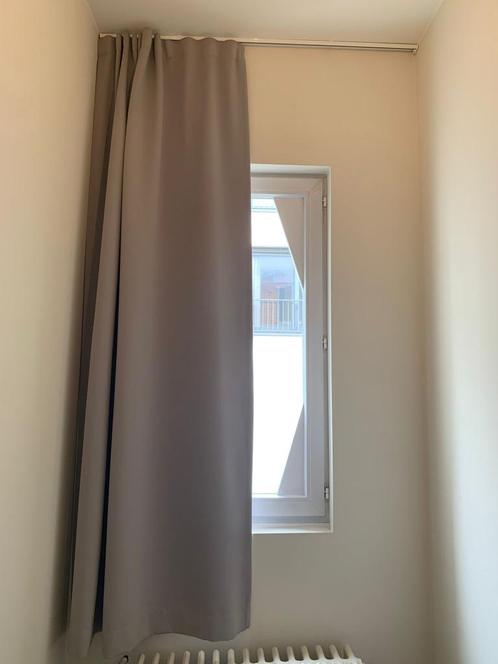 Overgordijn, Huis en Inrichting, Stoffering | Gordijnen en Lamellen, Zo goed als nieuw, 200 cm of meer, 100 tot 150 cm, Grijs