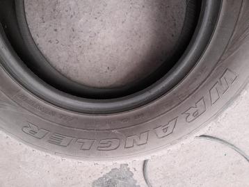 255/65R17 110H / 2 pneus Goodyear Wrangler :  70€ beschikbaar voor biedingen