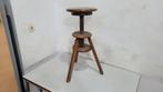 Antieke horlogemakersstoel met houten schroeven, erfgoedhorl, Ophalen of Verzenden, Zo goed als nieuw, Hout