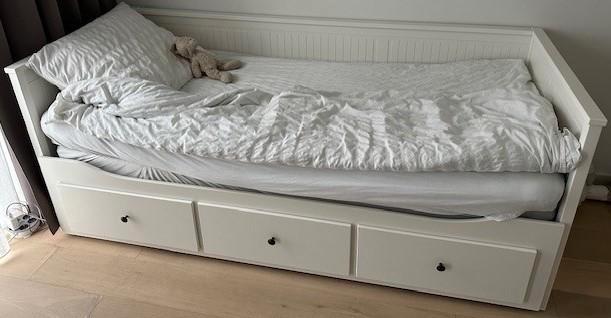 Lit IKEA HEMNES (1 à 2 personnes), Maison & Meubles, Chambre à coucher | Lits, Comme neuf, Deux personnes, Réglable, Enlèvement