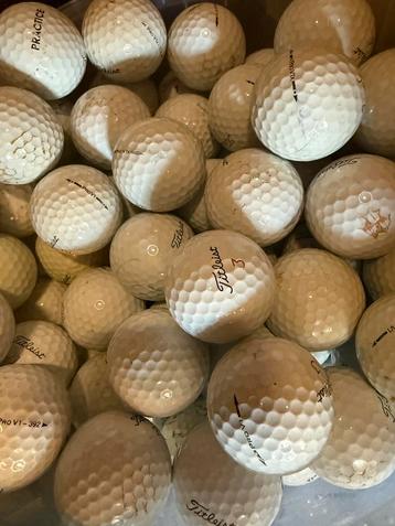 Pro V1 golfballen (gebruikt) beschikbaar voor biedingen