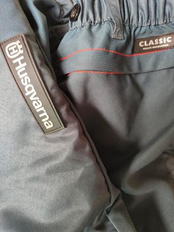 pantalon de bûcheron anti-coupure Husqvarna beschikbaar voor biedingen