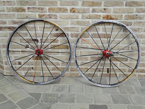 Mavic Ksyrium SL Super Light wielenset met carbon naven, Sport en Fitness, Wielrennen, Gebruikt, Ophalen