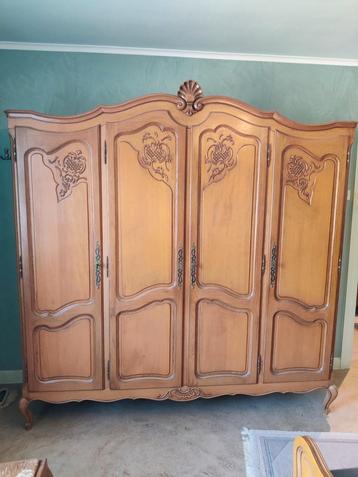Antieke slaapkamer, Ophalen
