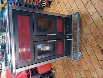 Bi mid fire combi stoof pellet/hout beschikbaar voor biedingen