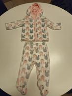 Jasje + broekje met voetjes maat 68, Ophalen, Zo goed als nieuw, Meisje, Pakje