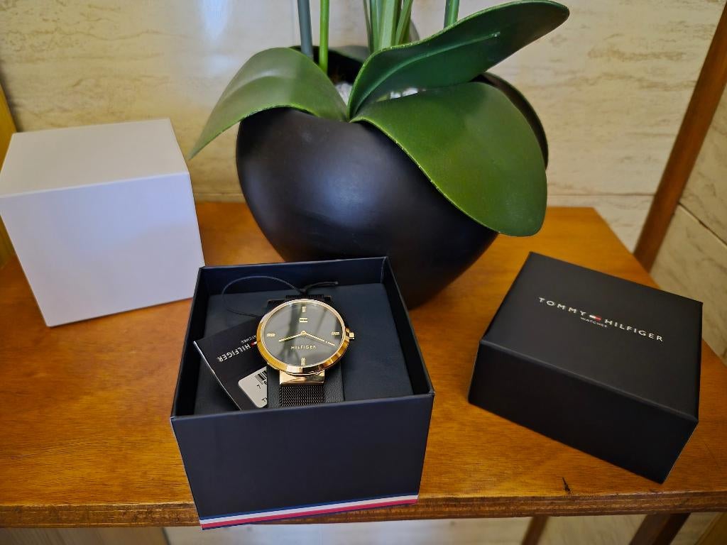 Montre neuf, Vêtements | Femmes, Vêtements Femmes Autre, Enlèvement, Neuf