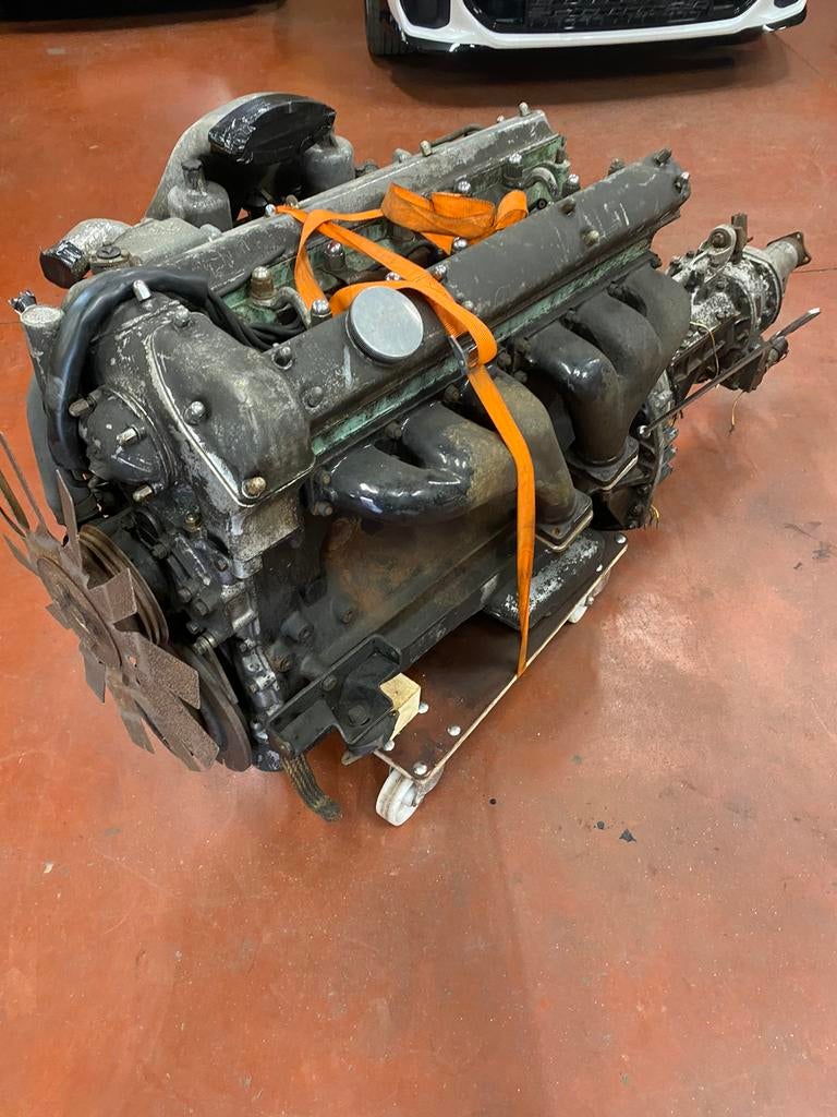 Moteur complet Jaguar mk2 3.8 xk avec boîte de vitesses, Autos : Pièces & Accessoires, Moteurs & Accessoires, Enlèvement, Utilisé