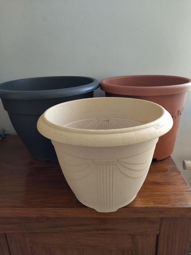 Set van 3 grote stevige plastic bloempotten, Tuin en Terras, Ophalen of Verzenden