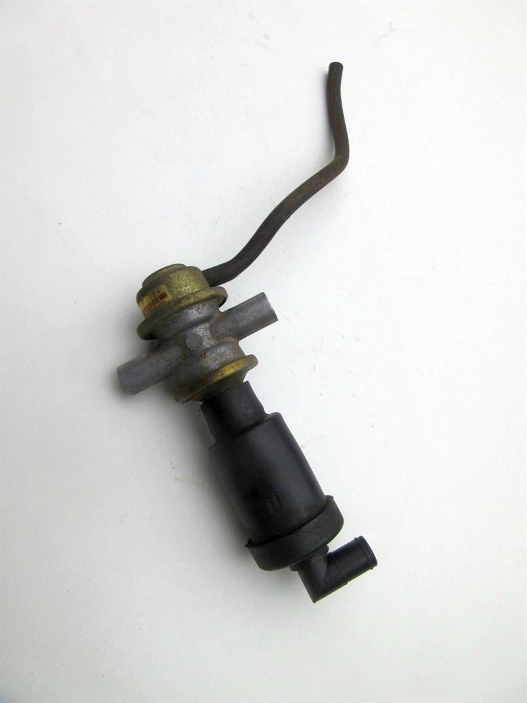 Kawasaki ZX7R milieuklep ZX-7R valve air switch milieu klep, Enlèvement ou Envoi, Utilisé