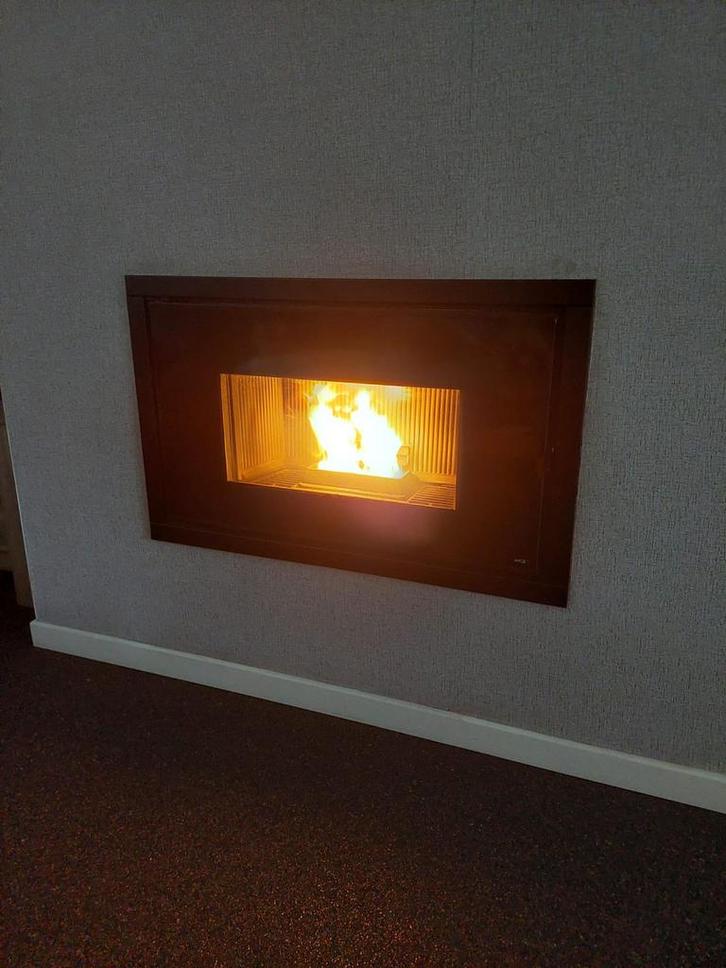 MCZ inbouw pelletkachel, Maison & Meubles, Poêles, Comme neuf, Encastré, Poêle à granulés, Enlèvement