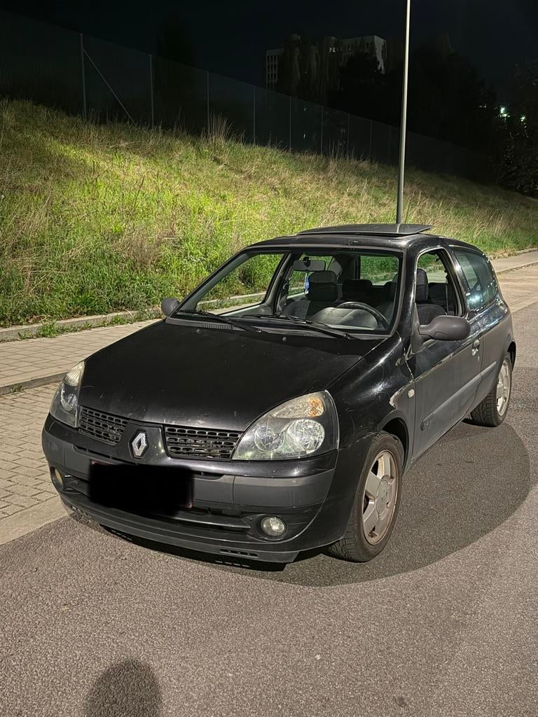 Renault Clio 2, Auto's, Renault, Particulier, Bluetooth, Benzine, Euro 4, Berline, 3 deurs, Automaat, Zwart, Blauw, Stof, Ophalen