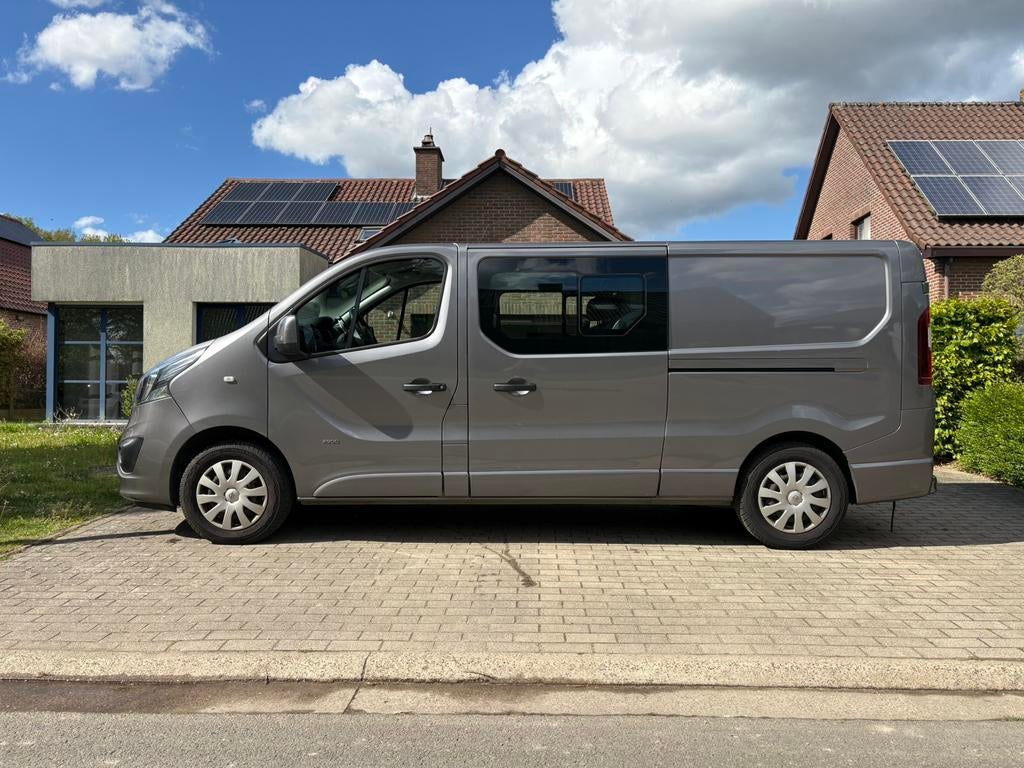 Opel Vivaro-B dubbele cabine, Auto's, Bestelwagens en Lichte vracht, Particulier, Radio, Opel, Diesel, Ophalen