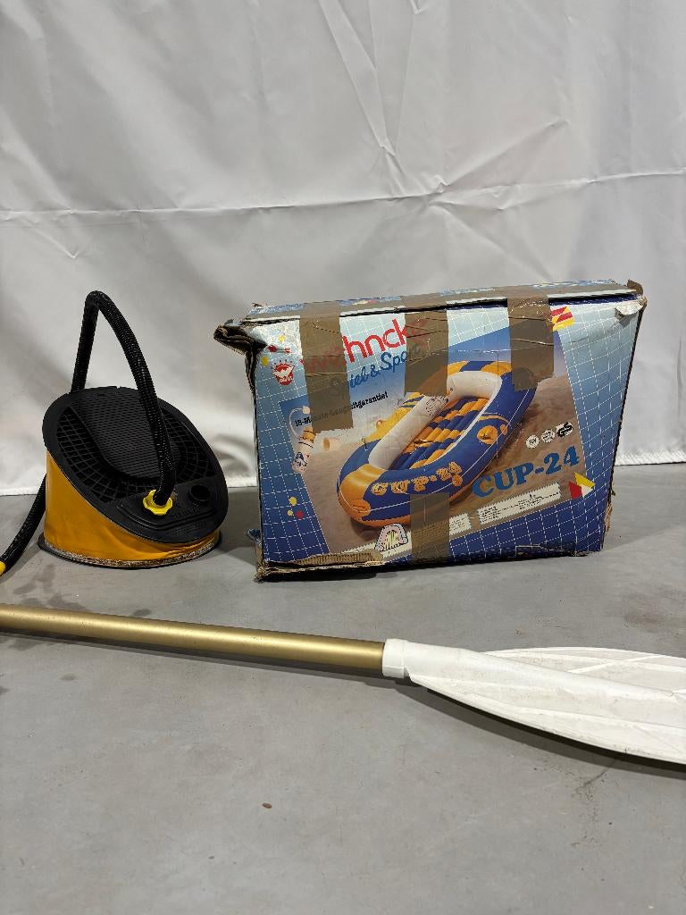 Opblaasbaar bootje, Enlèvement, Utilisé