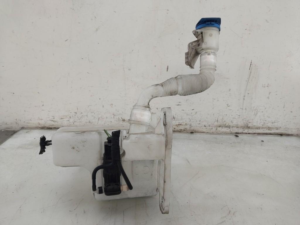 LAVE-GLACE RESERVOIR AVANT Volkswagen Golf VII (AUA), Dhr. J. Ham, Volkswagen, Administratie@autoham.nl, Utilisé