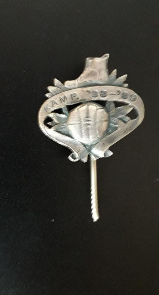 Voetbal speld, Collections, Broches, Pins & Badges, Enlèvement