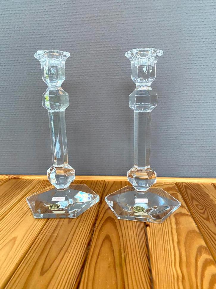Paire de bougeoirs/ chandeliers en cristal VSL, Antiquités & Art, Antiquités | Bougeoirs, Cristal, Enlèvement ou Envoi