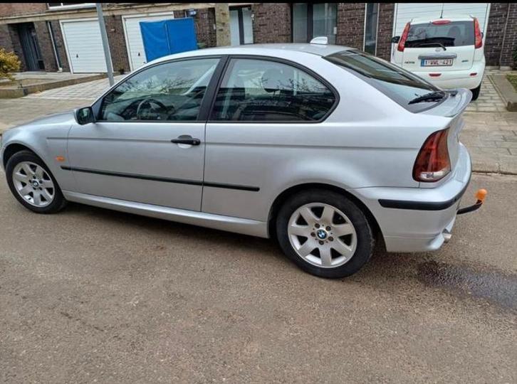 BMW 318 Ti, Autos, BMW, Particulier, Série 3, ABS, Air conditionné, Alarme, Ordinateur de bord, Verrouillage central, Cruise Control