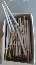 Slagpluggen, Doe-het-zelf en Bouw, IJzerwaren en Bevestigingsmiddelen, Ophalen, Nieuw, 100 tot 250 mm, Pluggen