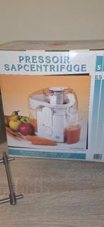 Sapcentrifuge te koop – nieuw in doos!, Elektronische apparatuur, Ophalen, Zo goed als nieuw, Elektrisch, Sapcentrifuge