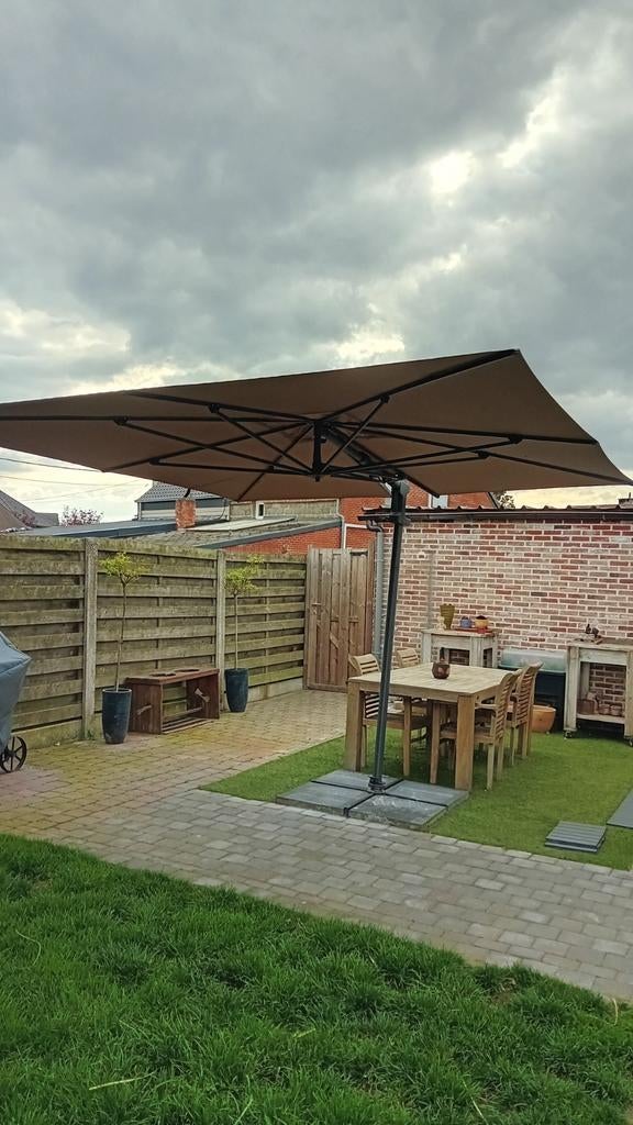 Zweefparasol Madison beige 4x3 m, Ophalen, Verstelbaar, 3 tot 4 meter, Zweefparasol