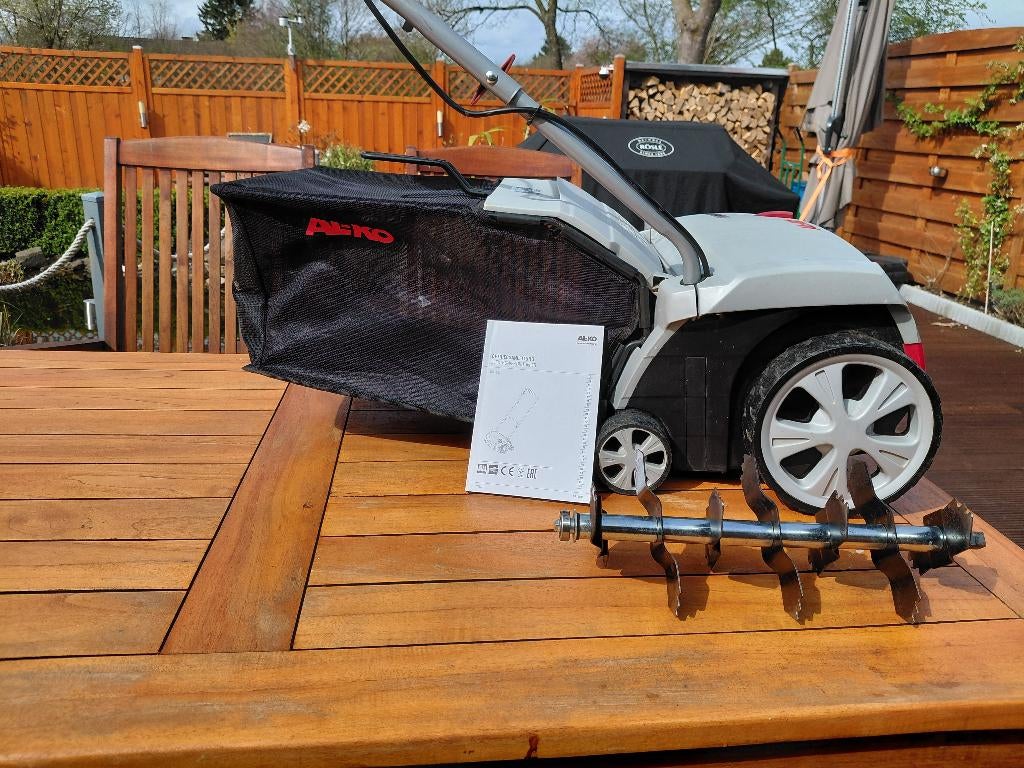 Scarificateur 3 en 1 électrique avec bac, Tuin en Terras, Verticuteermachines, Zo goed als nieuw, Elektrisch, Ophalen