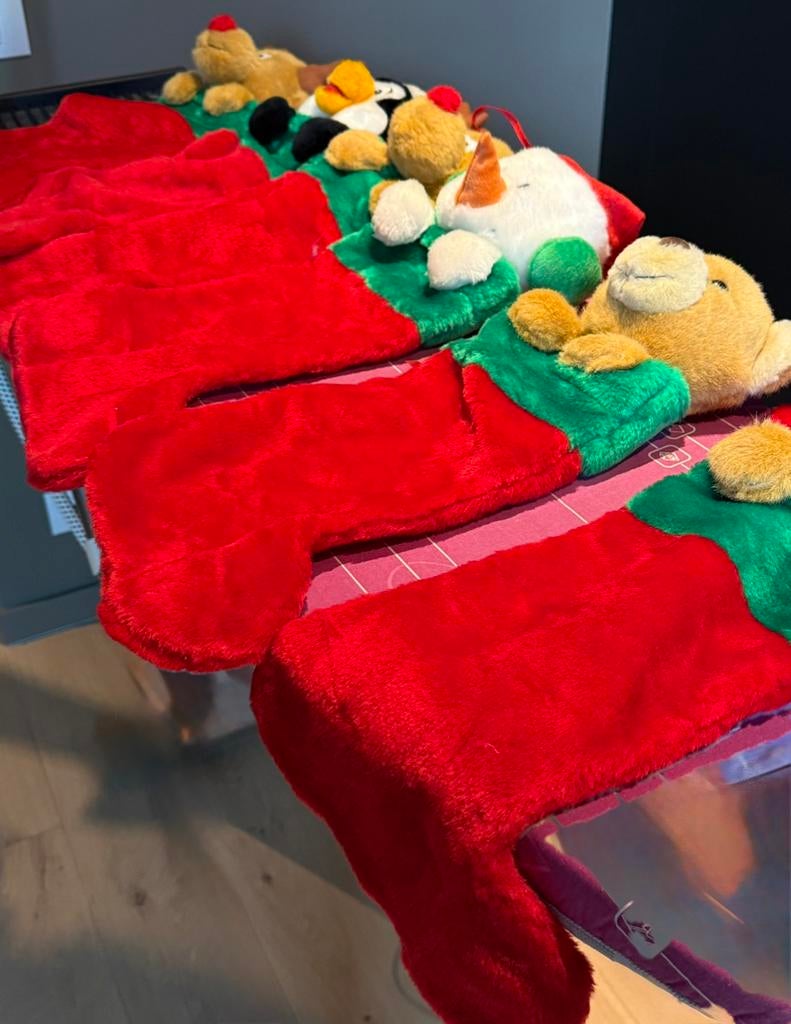 Kerstsokken met buidel. Vijf voor vijf euro., Enlèvement, Comme neuf