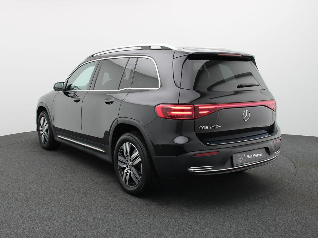 Mercedes-Benz EQB 250+ Luxury Line + 7 ZITPLAATSEN + CARPLAY, Gebruikt, 71 kWh, Parkeersensor, 5 deurs