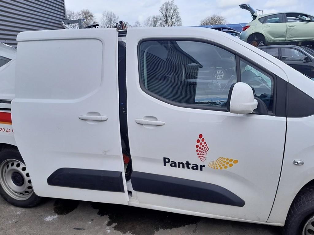 SERRURE DE PORTE ARRIÈRE DROITE Opel Combo Cargo, Utilisé, Arrière, Opel