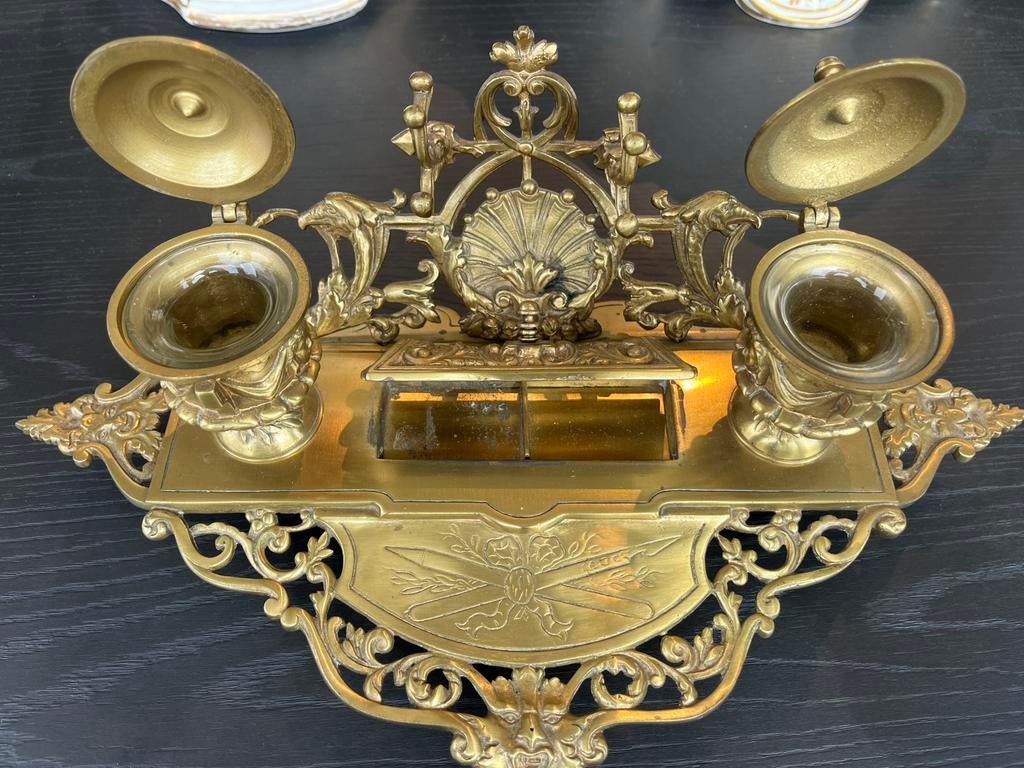 Encrier, Enlèvement