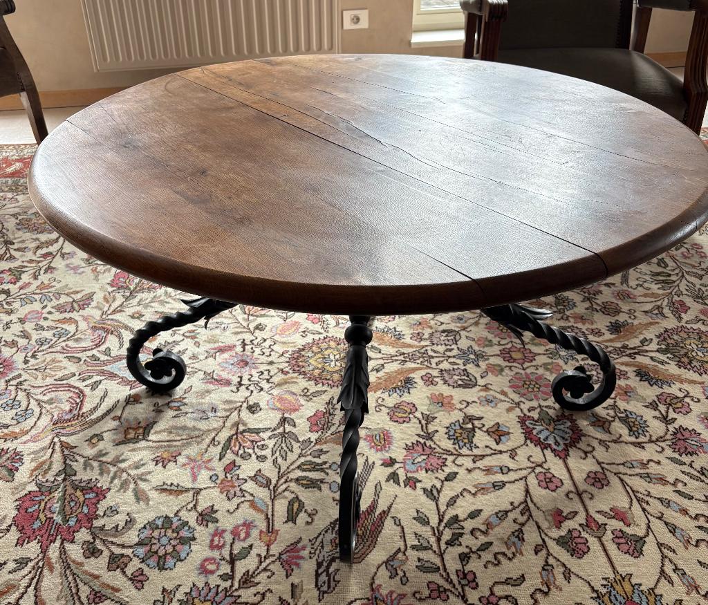 Antiek Eiken rond tafeltje, Enlèvement