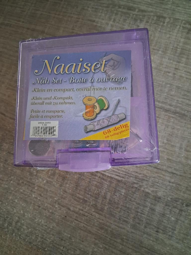kit de couture 68 pièces, Enlèvement, Neuf, Autres types