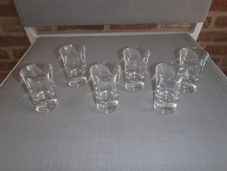 1 lot de 6  verres à one shot, Collections, Verres & Petits Verres, Neuf, Verres et Verres à shot, Enlèvement ou Envoi