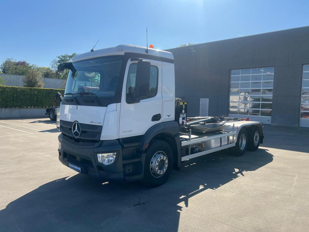 Mercedes-Benz Antos 2543 MOTOR PTO - STUUR & LIFTAS, Euro 6, Wit, Mercedes-Benz, Bedrijf