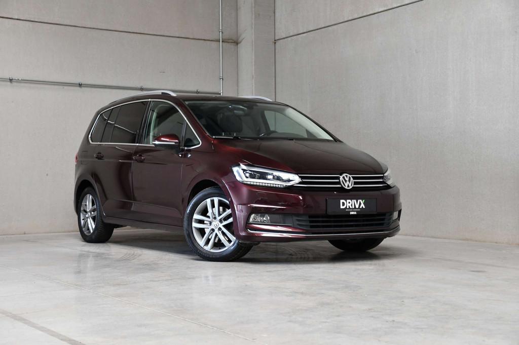 Volkswagen Touran 7 PLAATS | PANODAK | ADAPTIVE CRUISE CONTR, Auto's, Gebruikt, 4 cilinders, 1505 kg, 127 g/km