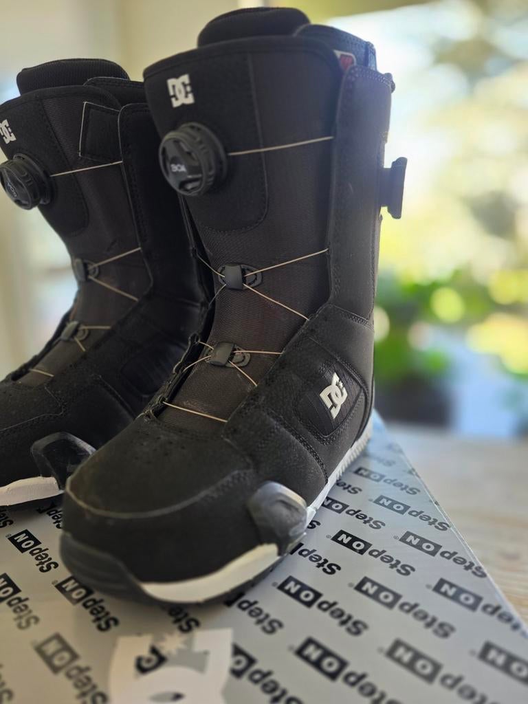 DC* step on boots, Sports & Fitness, Enlèvement ou Envoi