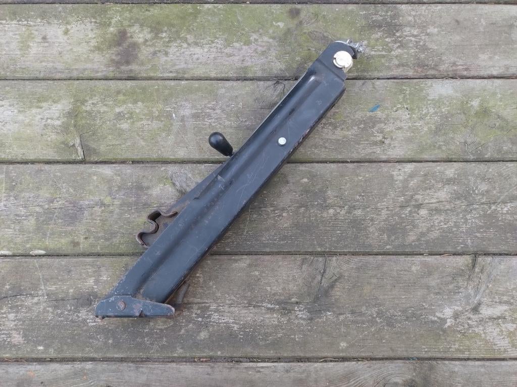 Originele krik Volkswagen Transporter T4, Ophalen, Gebruikt, Mechanisch, Schaarkrik