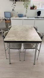 Vintage keukentafel en stoelen, Huis en Inrichting, Tafels | Eettafels, Ophalen, Overige materialen, Gebruikt, 100 tot 150 cm