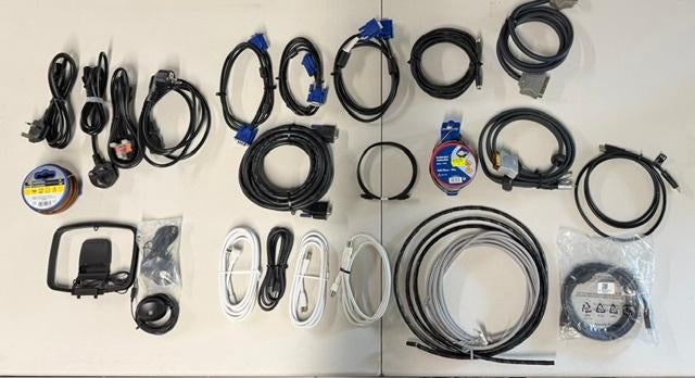 Varia kabels - Audio / video / UTP, Ophalen, Gebruikt, Overige kabels