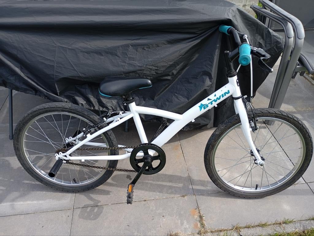 Vélo enfant 20 pouces, Frein sur jante, Aluminium, Comme neuf, Repose-pieds