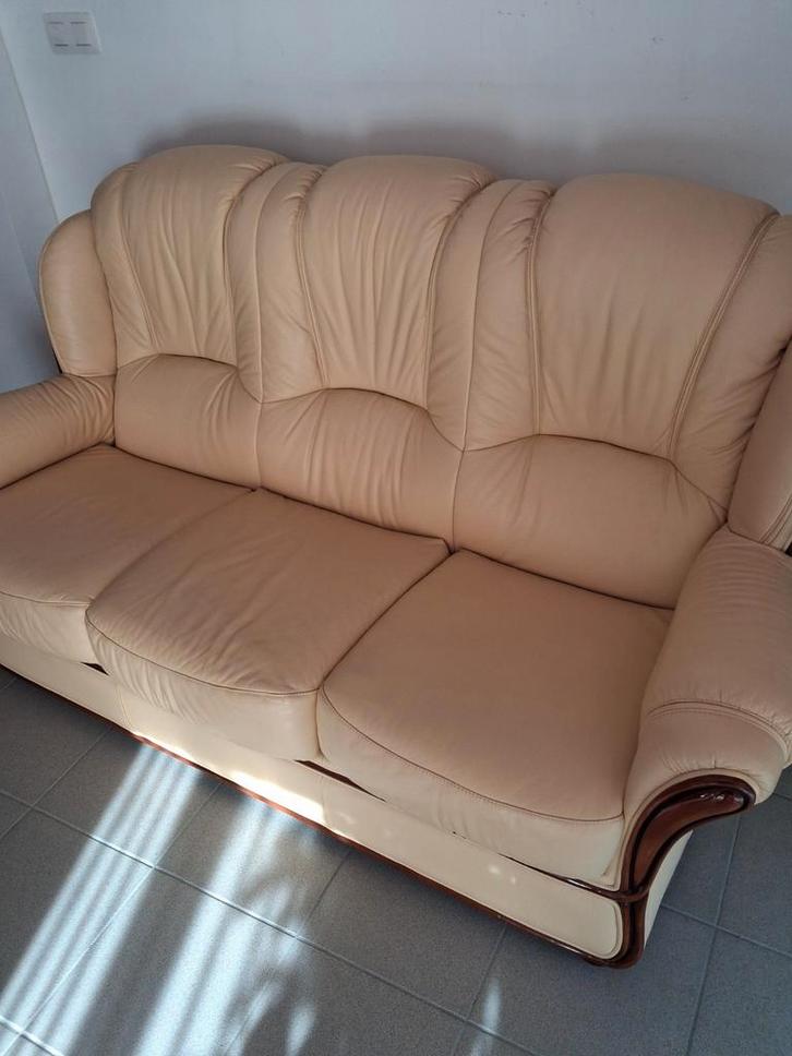 Lederen 3 zits zetel...amper 1 jaar oud Laatste bod!, Huis en Inrichting, Zetels | Zetels en Chaises Longues, Ophalen