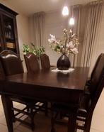 Eettafel met 6 lederen stoelen, Enlèvement