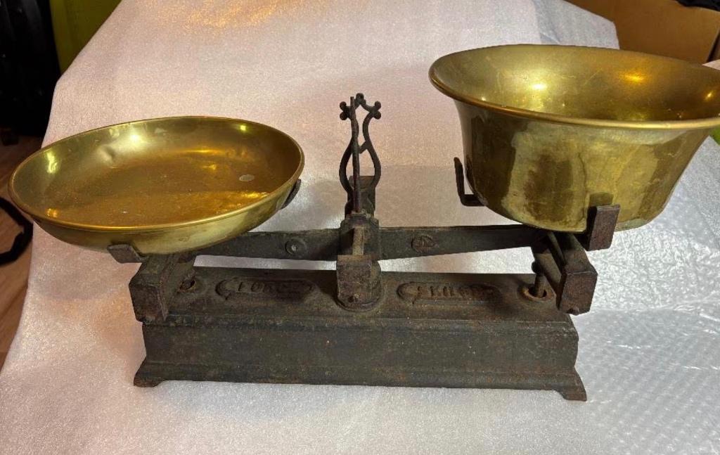 Antieke gietijzeren winkelweegschaal, vintage, Ophalen